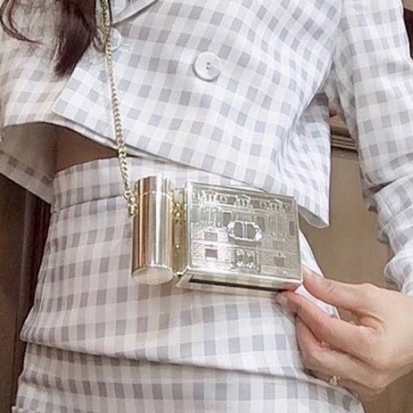 Christian Dior gold clutch w Chain 2021 set w/ lipsticks - Picture 6 of 6